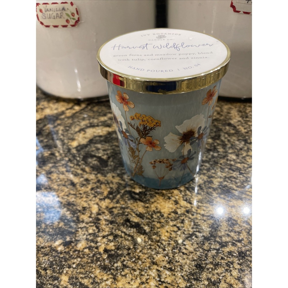 Ivy Botanics Candle Co ‎ Harvest Wildflower Scented 14.8 oz Double Wick Candle